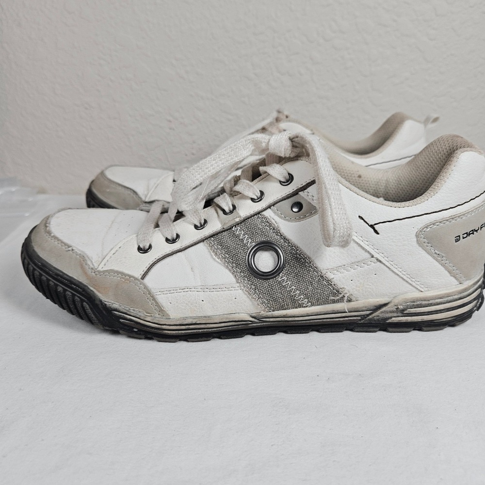 Day Five Remedy Mens White Grey Casual Low Top Sneakers Size 11M 317080